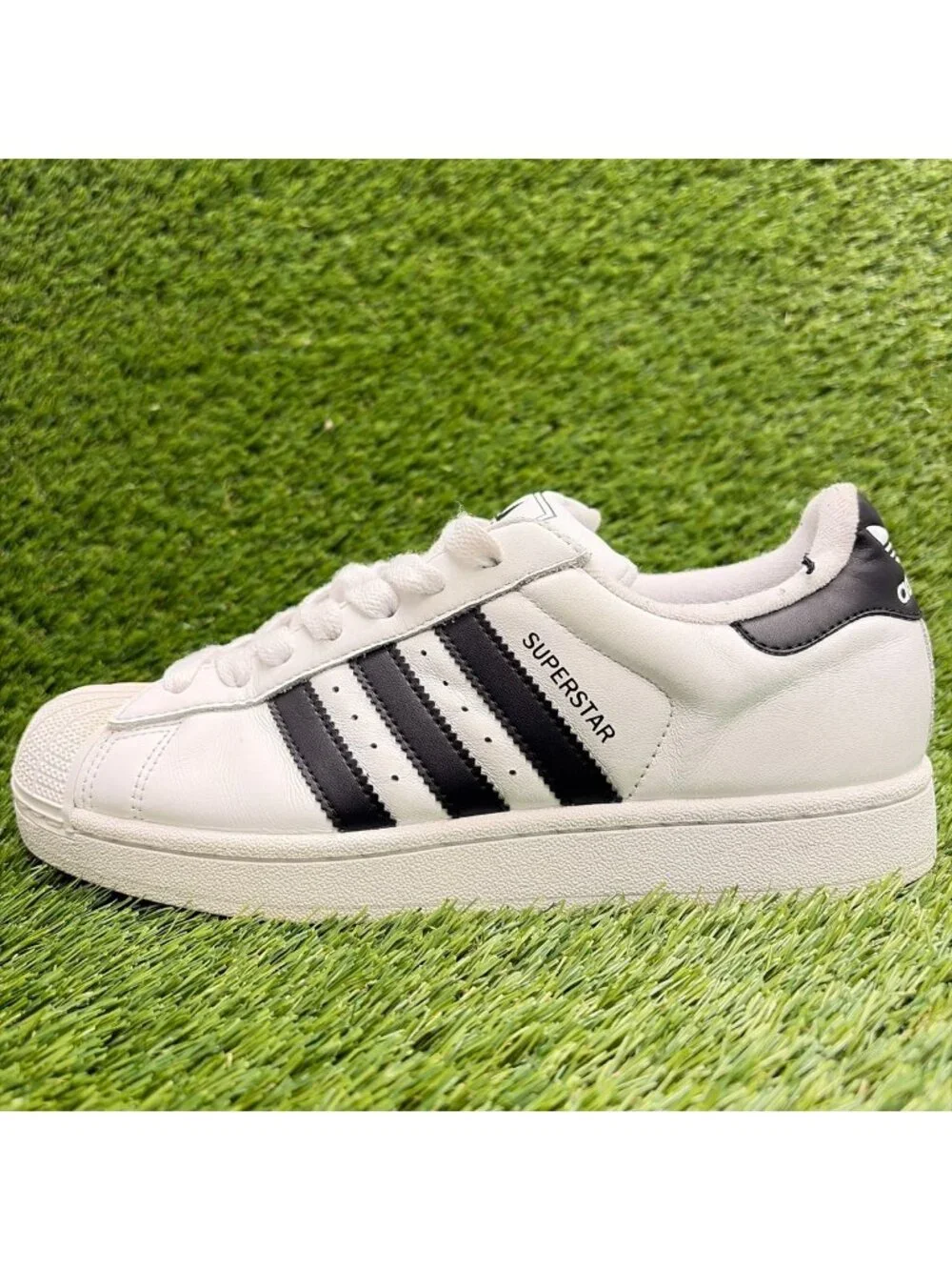 Adidas Superstar II Mens Size 8 White Black Athletic Lifestyle Shoes Sneakers
